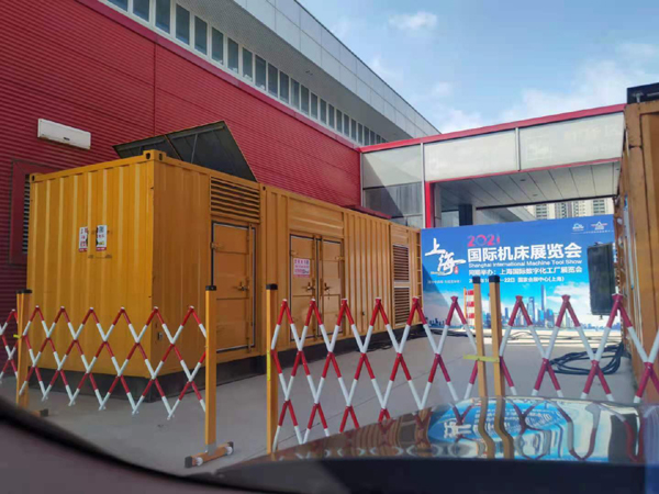 西秀发电车出租-发电机无电压或电压太低怎么办？