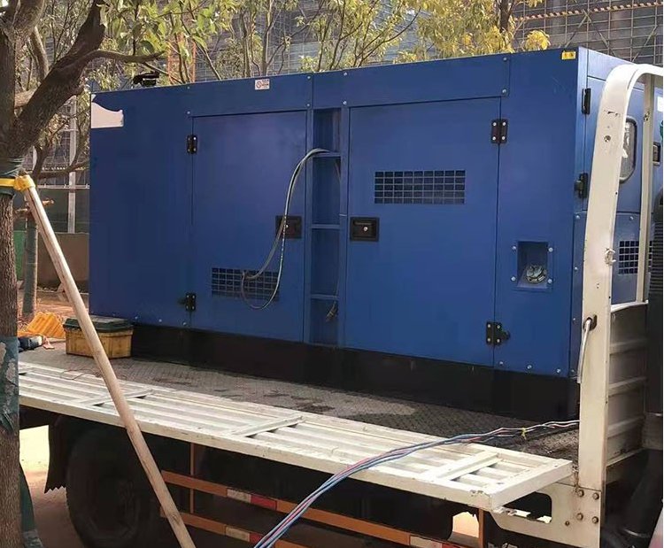 西秀柴油发电机组空气滤清器多久更换一次?