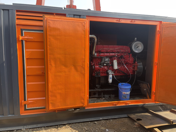 西秀哪些因素会影响 200KW 柴油发电机的燃油消耗率？
